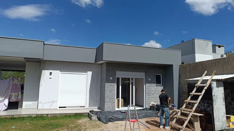 Nova suíte de 25 m² em uma casa em Taquara, RS: ambiente projetado pela Corgê Arquitetura (imagem 16 de 16)